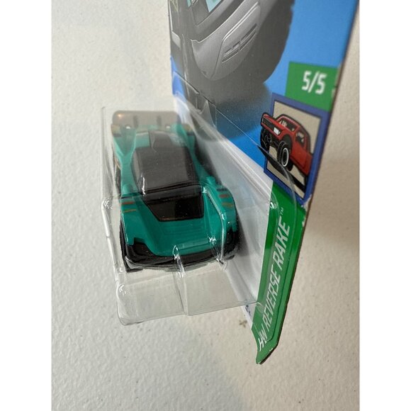 Hot Wheels 2024 Later Crater HW Reverse Rake 164/250 Green Car - Picture 6 of 7